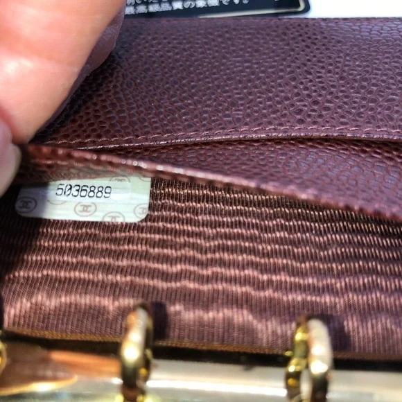 Chanel Caviar PM Agenda with Authentication - Picture 5 of 8